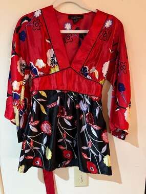 Pink Collection Satin Kimono Robe M Red Black Floral Belted Y2K Asian Inspired